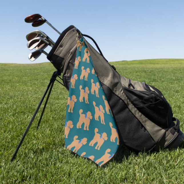 Serviette De Golf Doodle Tan amusant Chien sur bleu foncé Vert (Great gift for the golfer!)