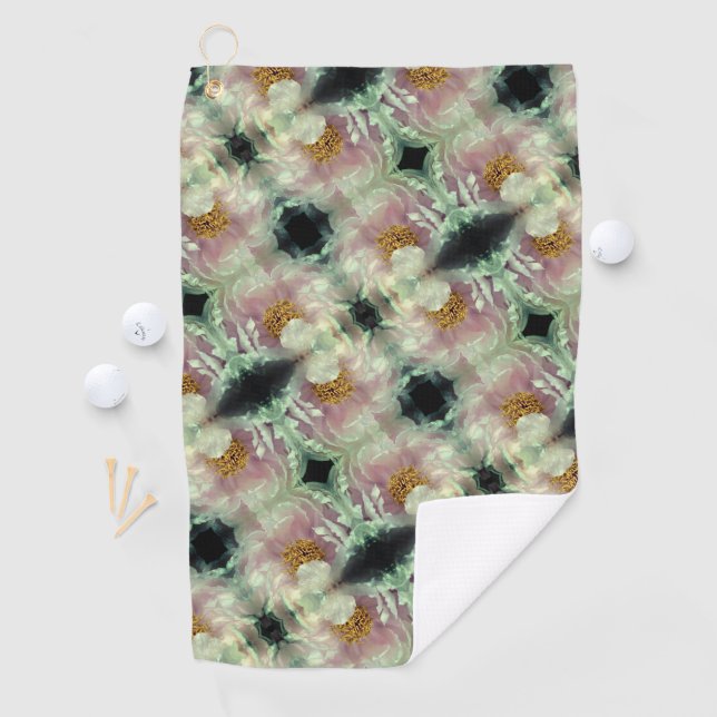 Serviette De Golf Motif du centre de fleurs rose Peony (En situation)