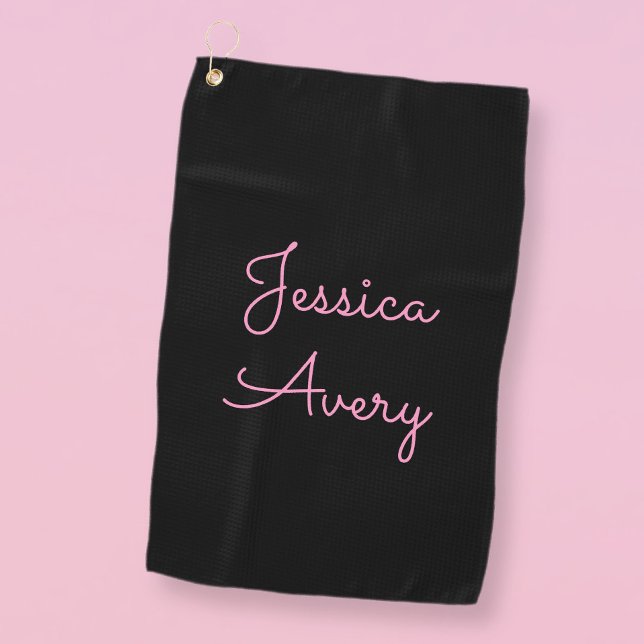 Serviette De Golf Tout nom | Script rose modifiable Cool sur noir (Créateur téléchargé)