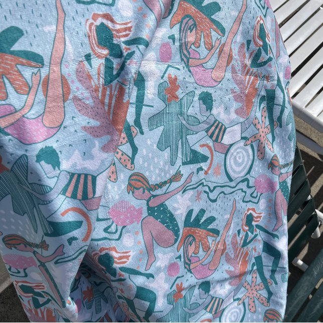 Serviette de plage : Baignade sous-marine (Créateur téléchargé)