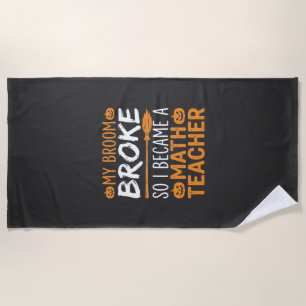 Serviette De Plage Balai d'Halloween de professeur de maths drôle