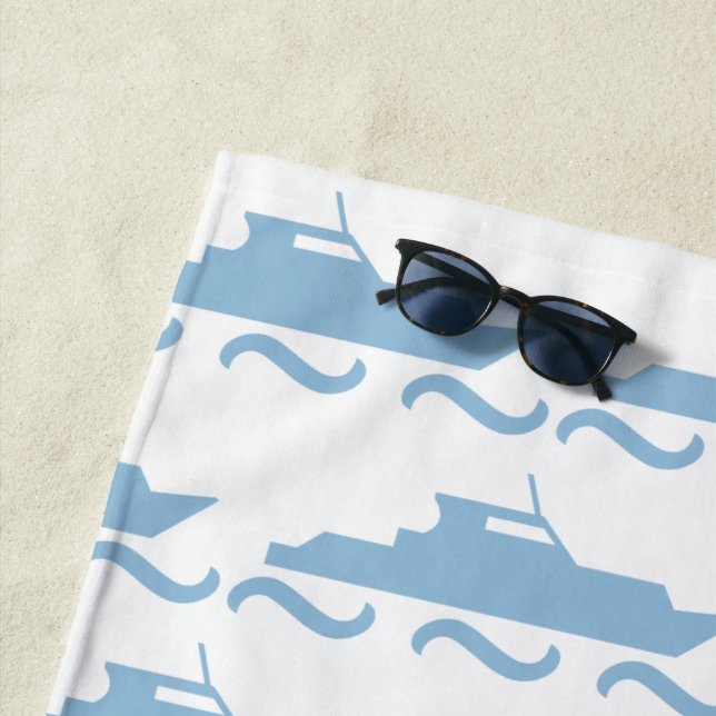 Serviette De Plage Bateau bleu bébé (En situation)