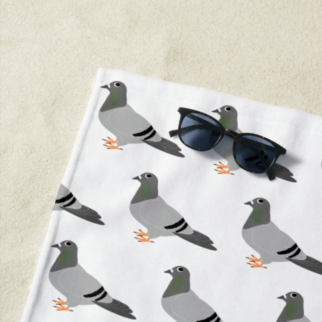 Serviette De Plage Conception de pigeon (En situation)