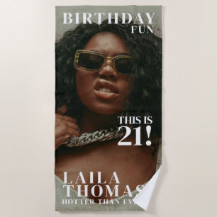 Serviette De Plage Couverture de magazine de fête d'anniversaire avec