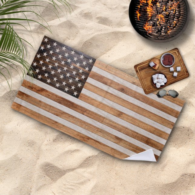 Serviette De Plage Drapeau américain en bois rustique horizontal (Créateur téléchargé)