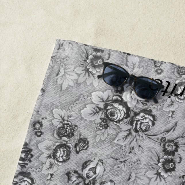 Serviette De Plage Flore Lotsa Gray personnalisée (En situation)