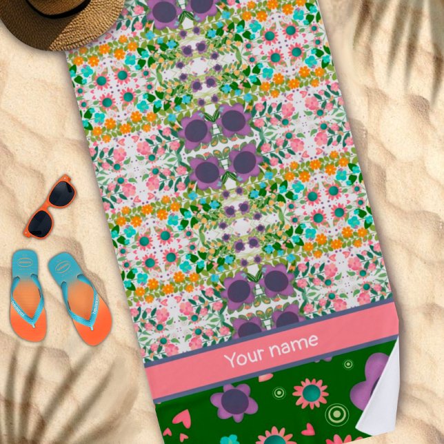 Serviette De Plage Fun Purple Floral Nom personnalisé Motif tendance (Créateur téléchargé)