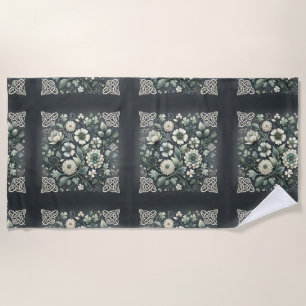 Serviette De Plage Jardin de nœuds de trèfle chuchoté