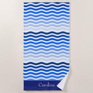 Serviette De Plage La mer d'océan d'été ondule des mots nommés