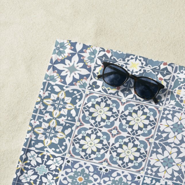 Serviette De Plage Mediterranean Tiles, Moroccan, Majolica, Azulejo (En situation)