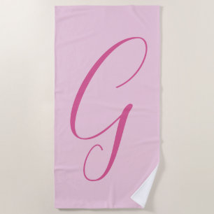 Serviette De Plage Monogramme de lettre initiale rose clair chic uni