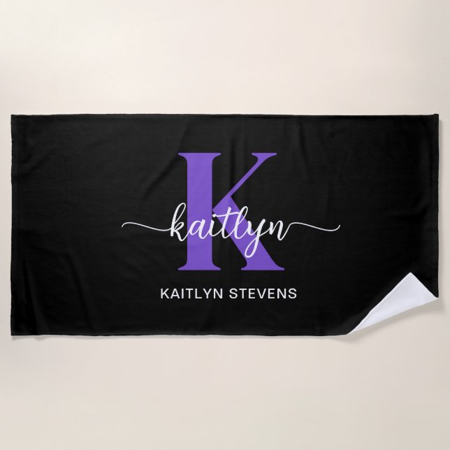 Serviette De Plage Monogramme de script violet noir (Devant)