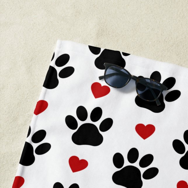 Serviette De Plage Motif De Pâtes, Pâtes De Chien, Pâtes Noires, Coeu (En situation)