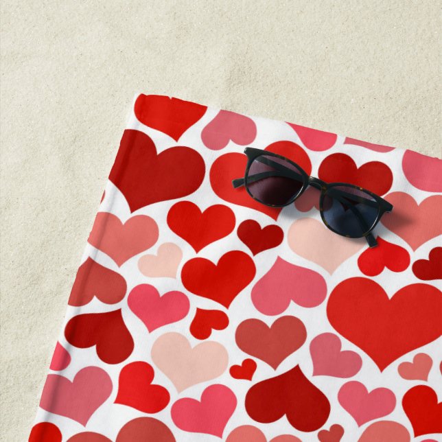 Serviette De Plage Motif Des Coeurs, Coeurs Rouges, Amour (En situation)