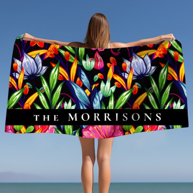 Serviette De Plage Nom de famille personnalisé Motif Floral Arrière - (Personalized Family Name Floral Pattern Background Beach Towel)