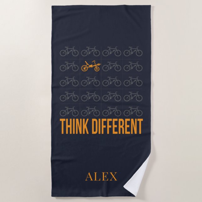 Serviette De Plage Pensez à différents vélos Recumbent Personnalisés (Devant)