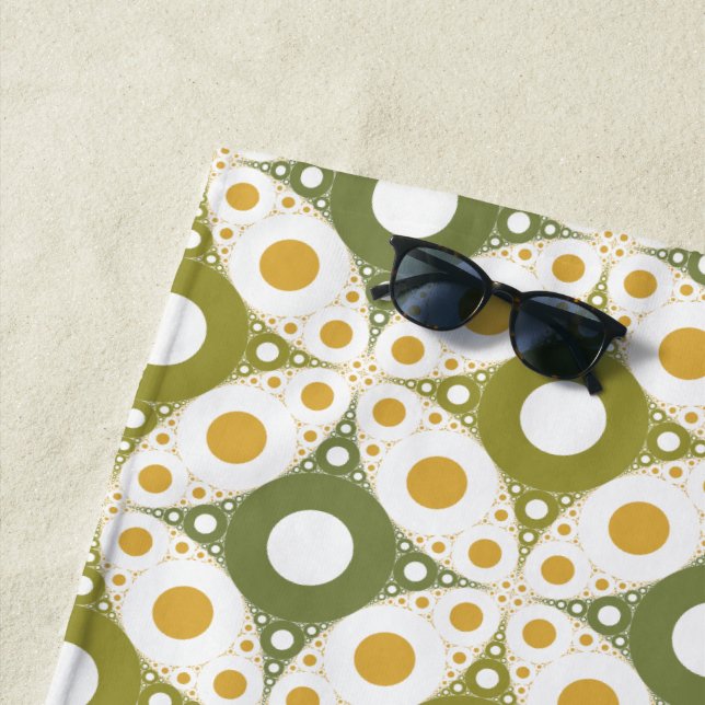 Serviette De Plage Poursuites Olive — (En situation)