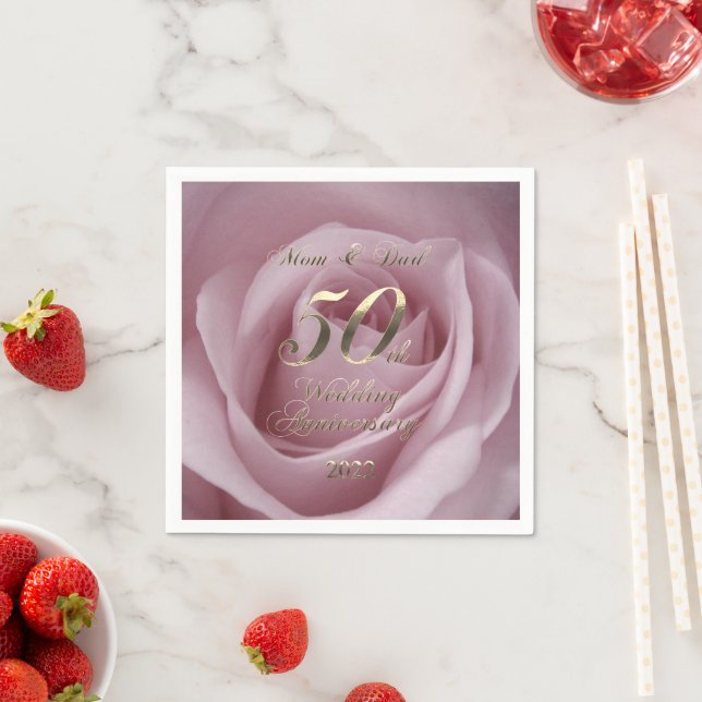 Serviette En Papier 2022 Rose Parents Mariages d'or 50e anniversaire (En situation)