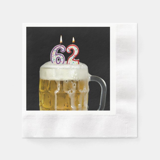 Serviette En Papier 62e anniversaire bougies en bière (Devant)