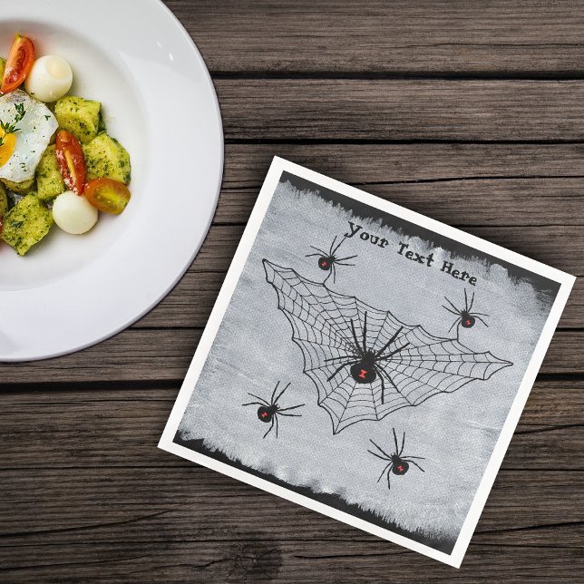 Serviette En Papier Araignées déplaisantes noires veuves en blanc marq (Creepy black widow spiders in web on ragged black and white painted look Halloween paper napkins.)