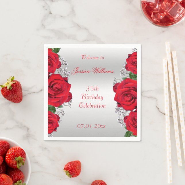 Serviette En Papier Belle Romantique Roses Rouges Anniversaire (En situation)