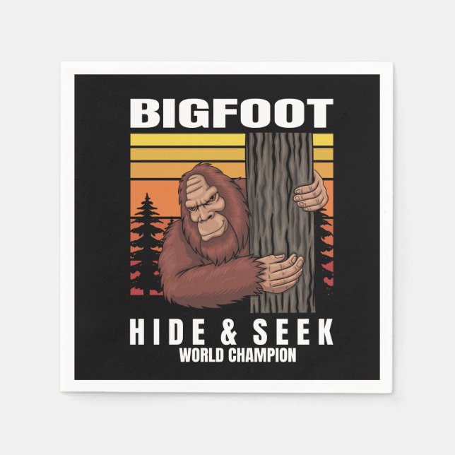 Serviette En Papier bigfoot se cachant dans un arbre rétro (Devant)