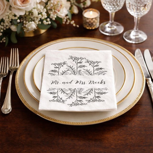 Serviette En Papier Black and White Floral Personalized Wedding Napkin (Créateur téléchargé)