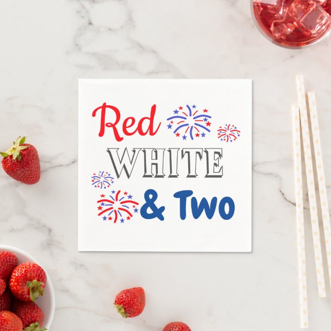 Serviette En Papier Blanc rouge et deux 2e anniversaire (En situation)
