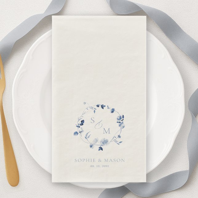 Serviette En Papier Bleu Poussiéreux Monogramme Floral de Mariage Beau (Créateur téléchargé)