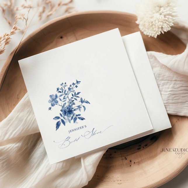 Serviette En Papier Blue Chinoiserie Floral Fête des mariées Napkin (something blue before I do floral bridal shower cocktail napkin, vintage blue flower custom napkin)