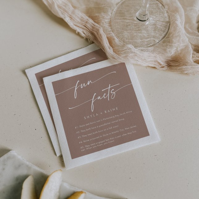 Serviette En Papier Boho Chic Neutre Taupe Mariage Fun Fact Napkins (Créateur téléchargé)