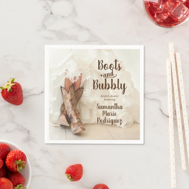 Serviette En Papier Boots & Bubbly Texas Bride à Boots Bridal Shower (En situation)