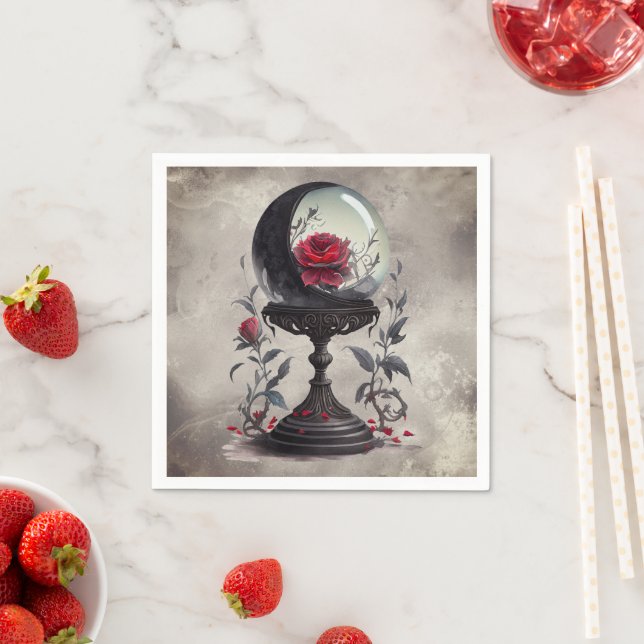 Serviette En Papier Boudoir | Cristal Ball Croissant Lune Roses rouges (En situation)