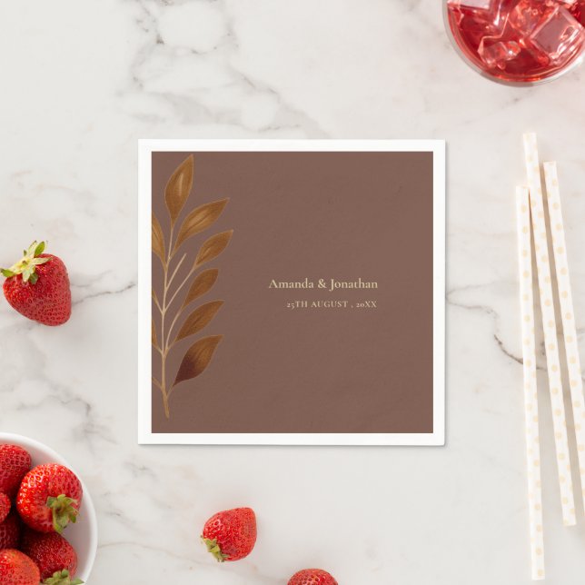 Serviette En Papier Café moderne Brown et Mariage feuille or (En situation)