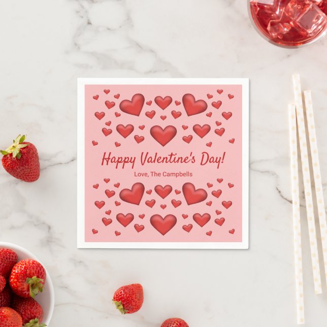 Serviette En Papier Coeurs rouges Heureuse Sainte-Valentin et texte pe (En situation)