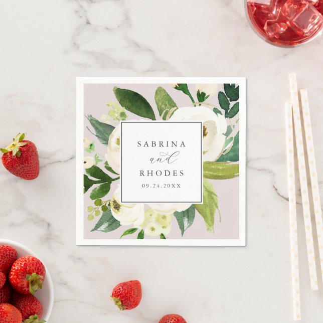 Serviette En Papier Élégant floral blanc | Blush Mauve Mariage (En situation)
