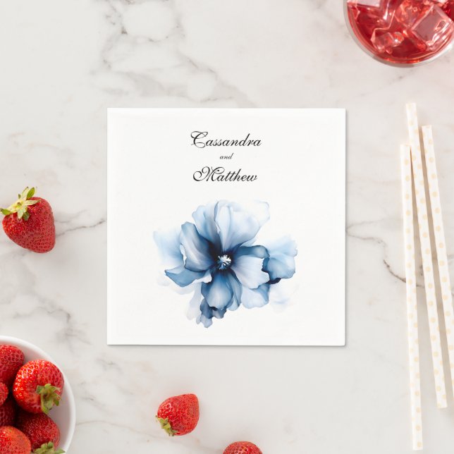 Serviette En Papier Elégant Mariage bleu bleu marine (En situation)