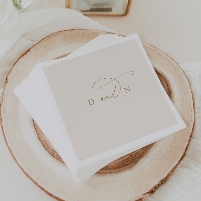 Serviette En Papier Élégant Mariage de monographie en ivoire et or (Elegant Charm Ivory and Gold Monogram Wedding Napkins)