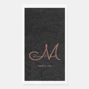 Serviette En Papier Élégant Rose noir or moderne Mariage Monogramme