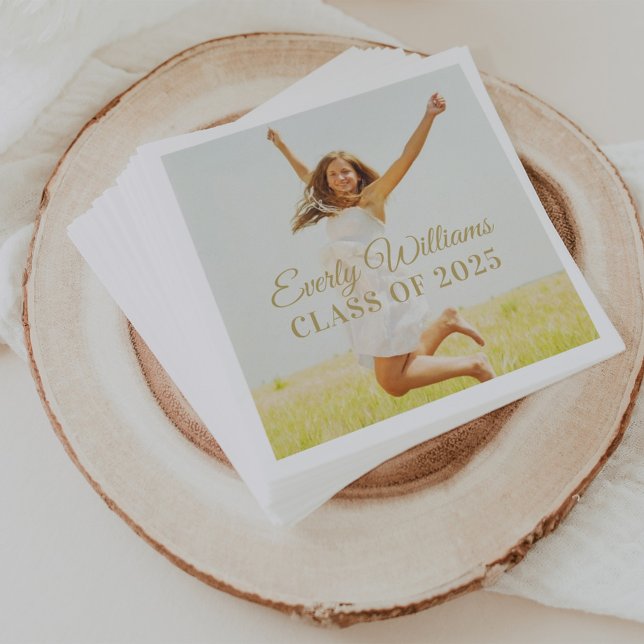 Serviette En Papier Elégant Script Gold Custom 2025 Graduation Photo (Créateur téléchargé)