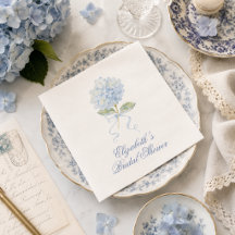 Élégante Baby Shower Hydrangea Bleue pour la Marié