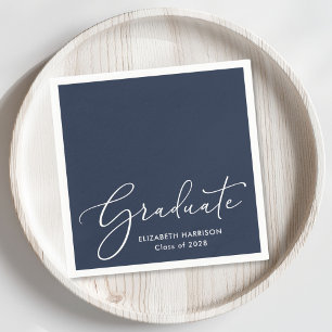 Serviette En Papier Élégante White Script Blue Graduation Party