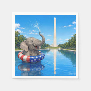 Serviette En Papier Éléphant heureux dans le bassin réfléchissant