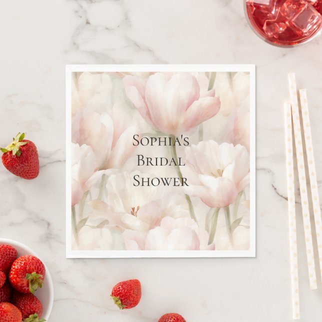 Serviette En Papier Fête des mariées de tulipes à crème rose pâle (En situation)