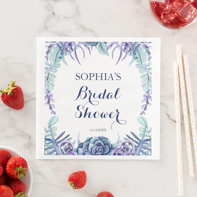 Serviette En Papier Fête des mariées florale chic violet (En situation)