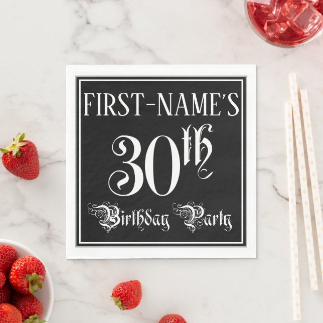 Serviette En Papier Fête du 30e anniversaire — Script fantaisie + Nom  (En situation)