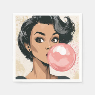 Serviette En Papier Fille soufflant une bulle de bubble gum rose amusa