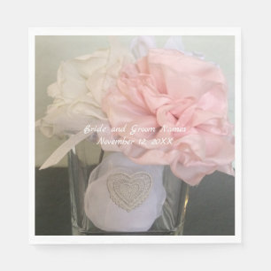 Serviette En Papier Fleurs blanches et roses dans un vase
