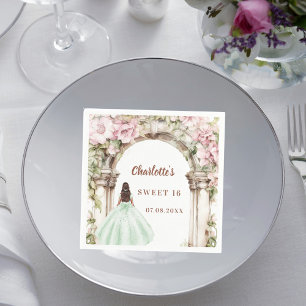 Serviette En Papier Fleurs roses en arche sur une robe verte Sweet 16