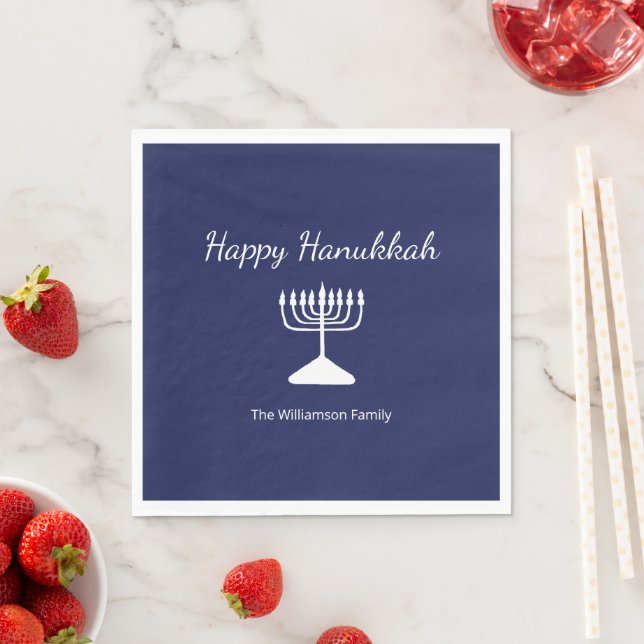 Serviette En Papier Happy Hanoukka Simple Menorah Blue (En situation)